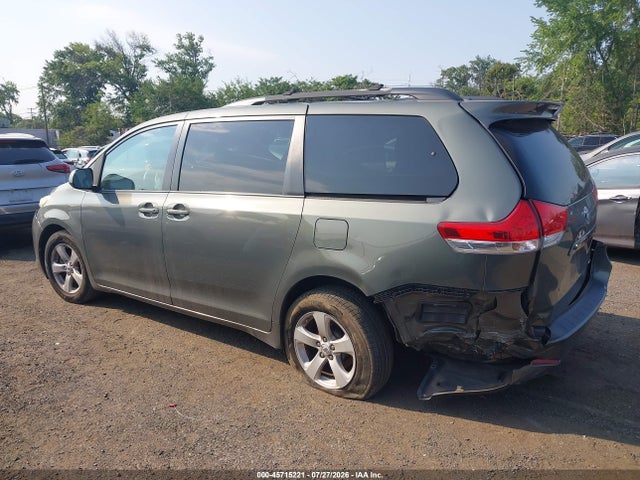 Aukcja sprzedaży 2011 Toyota Sienna Le V6, vin: 5TDKK3DC6BS097813, numer aukcji: 45715221