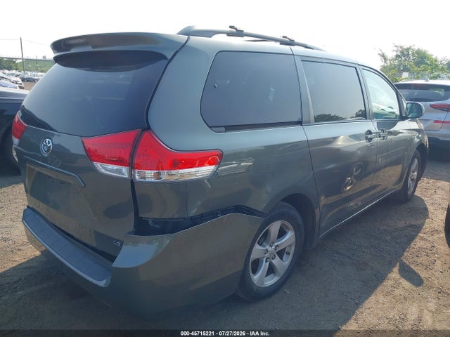 Aukcja sprzedaży 2011 Toyota Sienna Le V6, vin: 5TDKK3DC6BS097813, numer aukcji: 45715221