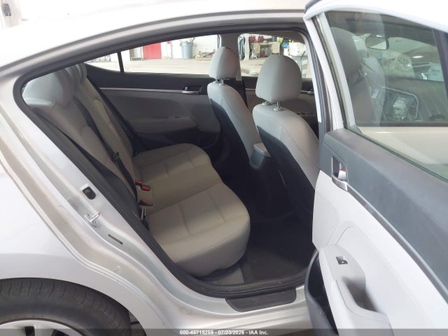 2019 Hyundai Elantra Se მანქანა იყიდება აუქციონზე, vin: 5NPD74LF5KH496634, აუქციონის ნომერი: 45715259