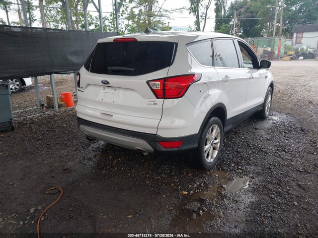 45715278 :رقم المزاد ، 1FMCU9GD6KUA84511 vin ، 2019 Ford Escape Se مزاد بيع