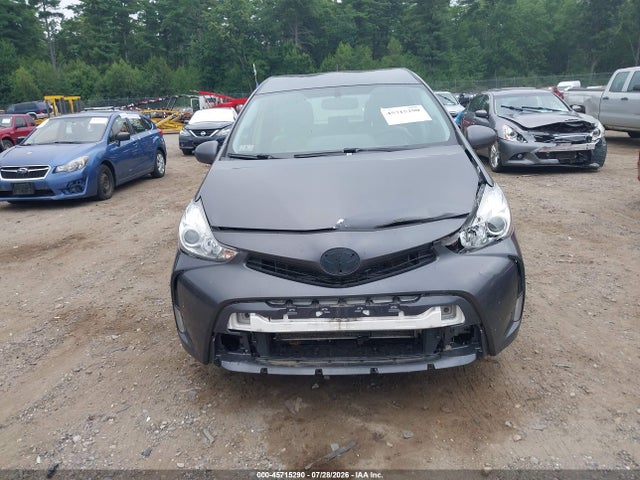 JTDZN3EU9GJ045514 Toyota Prius V Four