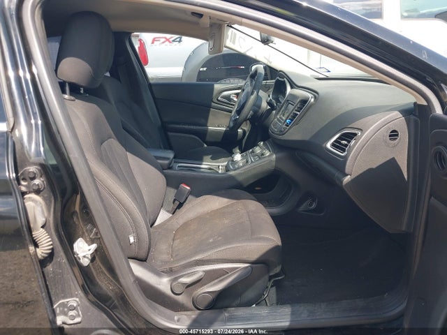 45715293 :رقم المزاد ، 1C3CCCAB7GN113323 vin ، 2016 Chrysler 200 Limited مزاد بيع