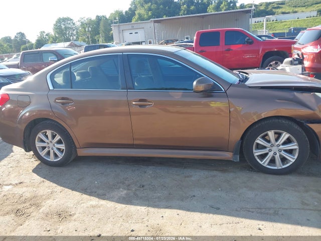 45715304 :رقم المزاد ، 4S3BMBB63B3210216 vin ، 2011 Subaru Legacy 2.5i Premium مزاد بيع