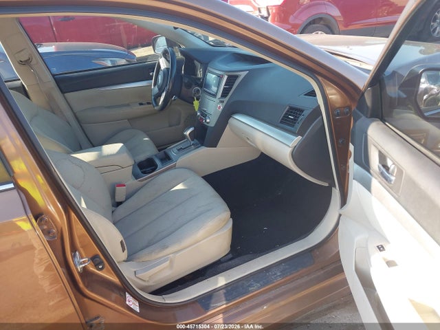 45715304 :رقم المزاد ، 4S3BMBB63B3210216 vin ، 2011 Subaru Legacy 2.5i Premium مزاد بيع
