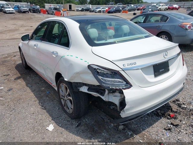 Продаж на аукціоні авто 2016 Mercedes-benz C 300, vin: 55SWF4JB3GU102290, номер лоту: 45715320