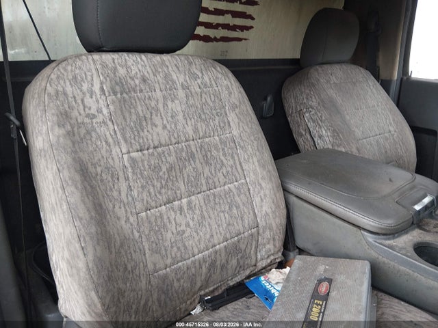 45715326 :رقم المزاد ، 3C7WRKAL6EG212573 vin ، 2014 Ram 4500 Chassis Tradesman/slt مزاد بيع