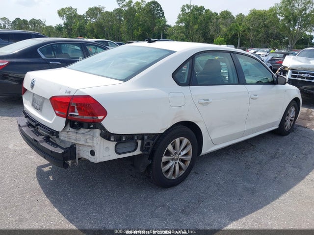 Aukcja sprzedaży 2015 Volkswagen Passat 1.8t Wolfsburg Edition, vin: 1VWAS7A38FC019092, numer aukcji: 45715366