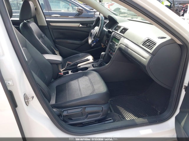 Aukcja sprzedaży 2015 Volkswagen Passat 1.8t Wolfsburg Edition, vin: 1VWAS7A38FC019092, numer aukcji: 45715366