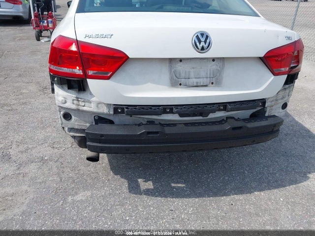 Aukcja sprzedaży 2015 Volkswagen Passat 1.8t Wolfsburg Edition, vin: 1VWAS7A38FC019092, numer aukcji: 45715366