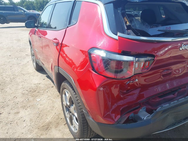 45715369 :رقم المزاد ، 3C4NJDCB8JT112010 vin ، 2018 Jeep Compass Limited 4x4 مزاد بيع