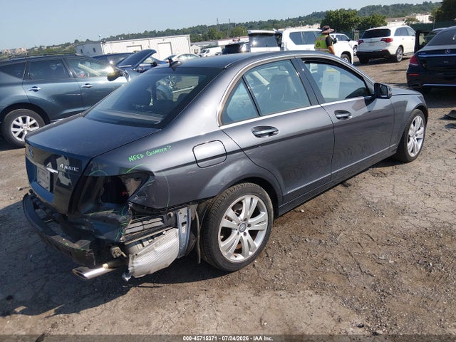 Продаж на аукціоні авто 2011 Mercedes-benz C 300 Luxury 4matic/sport 4matic, vin: WDDGF8BB4BR160641, номер лоту: 45715371