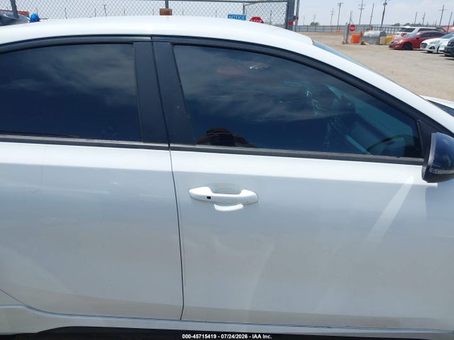 Продажа на аукционе авто 2021 Kia Forte Gt-line, vin: 3KPF34AD6ME283513, номер лота: 45715419