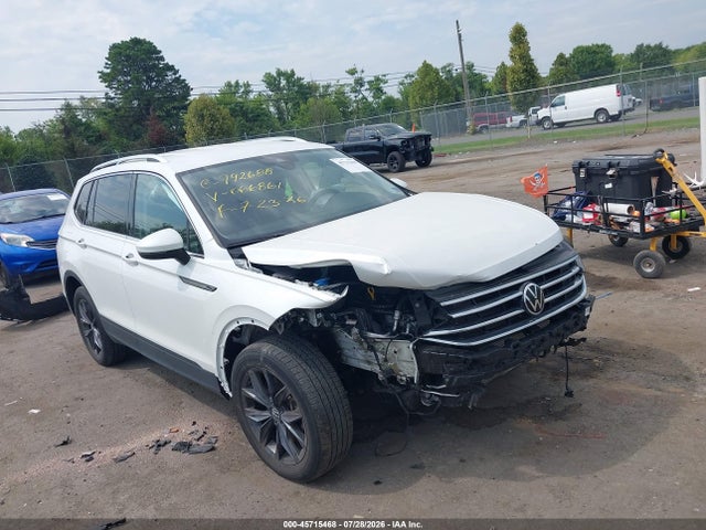 Продажа на аукционе авто 2023 Volkswagen Tiguan 2.0t Se, vin: 3VV2B7AX6PM066861, номер лота: 45715468