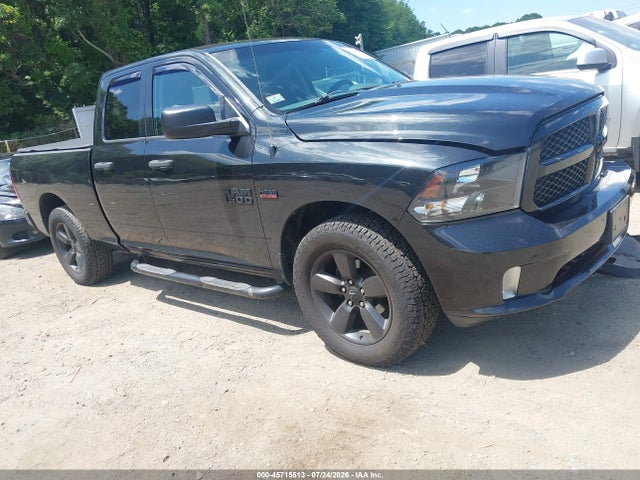 45715513 :رقم المزاد ، 1C6RR7FT3FS682836 vin ، 2015 Ram 1500 Express مزاد بيع