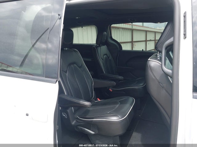 Auction sale of the 2025 Chrysler Pacifica Limited, vin: 2C4RC1GG0SR511403, lot number: 45715517