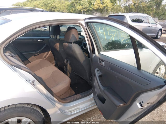 45715545 :رقم المزاد ، 3VW2K7AJ7EM325930 vin ، 2014 Volkswagen Jetta 2.0l S مزاد بيع