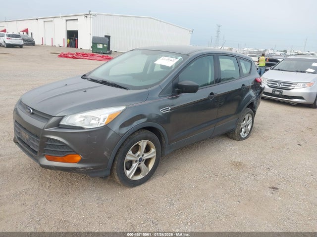 45715561 :رقم المزاد ، 1FMCU0F74GUB89966 vin ، 2016 Ford Escape S مزاد بيع