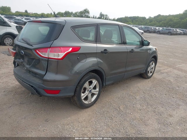 45715561 :رقم المزاد ، 1FMCU0F74GUB89966 vin ، 2016 Ford Escape S مزاد بيع