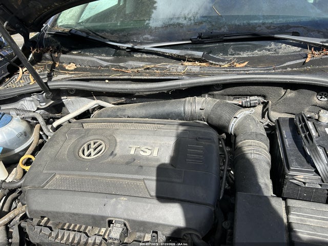 2015 Volkswagen Passat 1.8t Limited Edition მანქანა იყიდება აუქციონზე, vin: 1VWAT7A33FC065040, აუქციონის ნომერი: 45715579