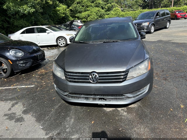 2015 Volkswagen Passat 1.8t Limited Edition მანქანა იყიდება აუქციონზე, vin: 1VWAT7A33FC065040, აუქციონის ნომერი: 45715579