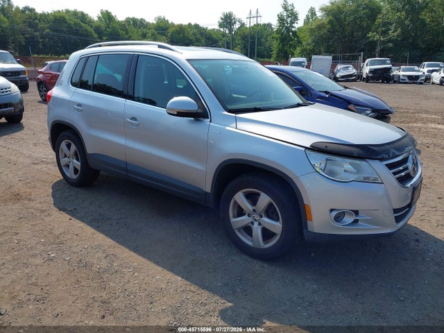 Продажа на аукционе авто 2010 Volkswagen Tiguan Wolfsburg Edition, vin: WVGBV7AX6AW519353, номер лота: 45715596