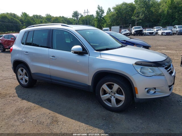 Продажа на аукционе авто 2010 Volkswagen Tiguan Wolfsburg Edition, vin: WVGBV7AX6AW519353, номер лота: 45715596