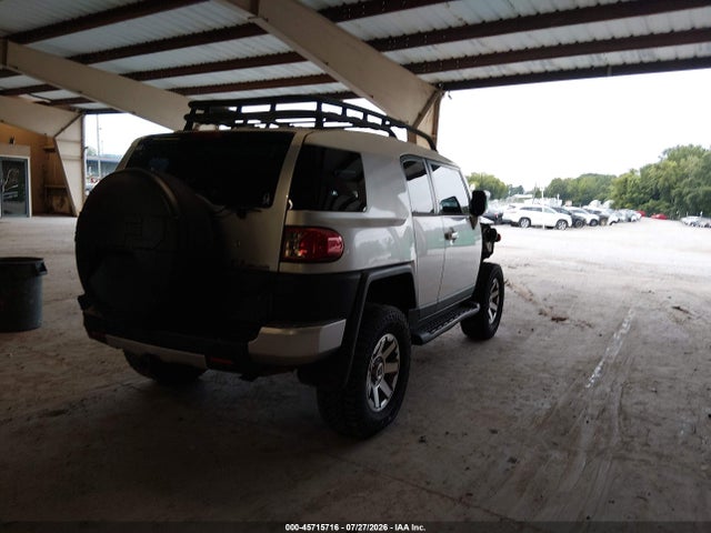 45715716 :رقم المزاد ، JTEBU11F370007956 vin ، 2007 Toyota Fj Cruiser مزاد بيع
