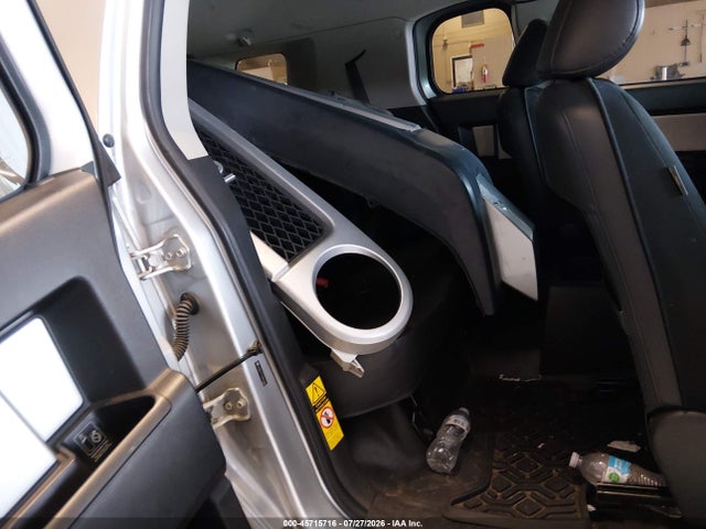 45715716 :رقم المزاد ، JTEBU11F370007956 vin ، 2007 Toyota Fj Cruiser مزاد بيع