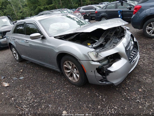 Aukcja sprzedaży 2015 Chrysler 300 Limited, vin: 2C3CCAAG3FH921319, numer aukcji: 45715718