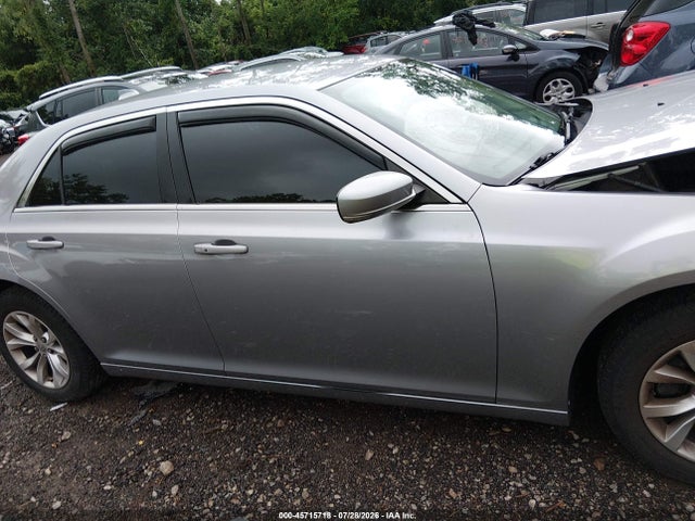 Aukcja sprzedaży 2015 Chrysler 300 Limited, vin: 2C3CCAAG3FH921319, numer aukcji: 45715718