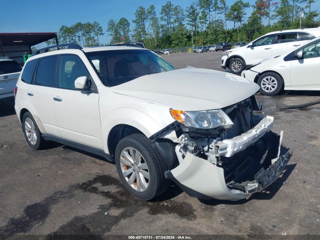 2013 Subaru Forester 2.5x Limited მანქანა იყიდება აუქციონზე, vin: JF2SHAEC8DH438218, აუქციონის ნომერი: 45715731