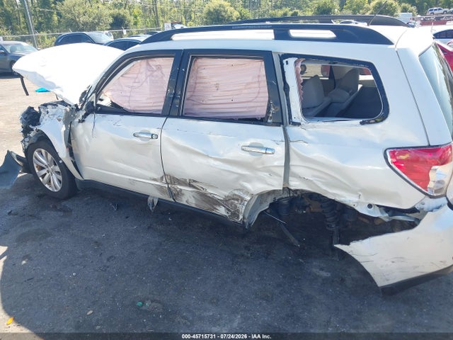 Продажа на аукционе авто 2013 Subaru Forester 2.5x Limited, vin: JF2SHAEC8DH438218, номер лота: 45715731