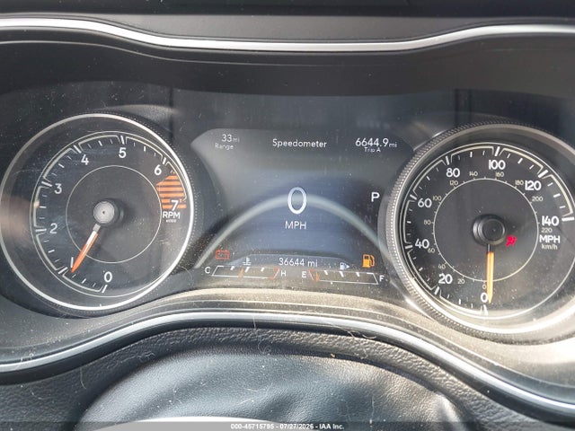 45715795 :رقم المزاد ، 1C4PJMMB5PD103626 vin ، 2023 Jeep Cherokee Altitude Lux 4x4 مزاد بيع