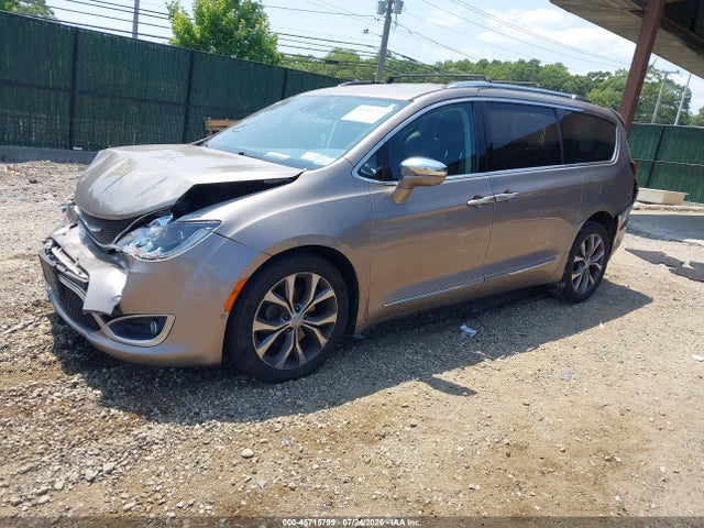 Продаж на аукціоні авто 2017 Chrysler Pacifica Limited, vin: 2C4RC1GG0HR683973, номер лоту: 45715799