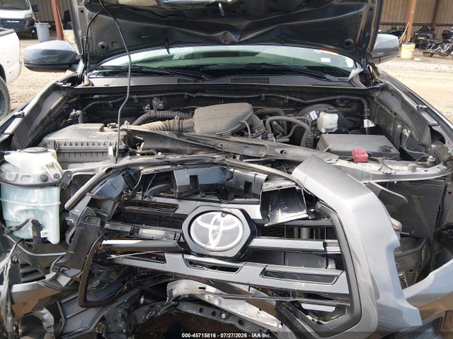 45715816 :رقم المزاد ، 5TFAX5GN9JX131919 vin ، 2018 Toyota Tacoma Sr مزاد بيع