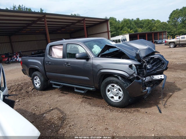 45715816 :رقم المزاد ، 5TFAX5GN9JX131919 vin ، 2018 Toyota Tacoma Sr مزاد بيع