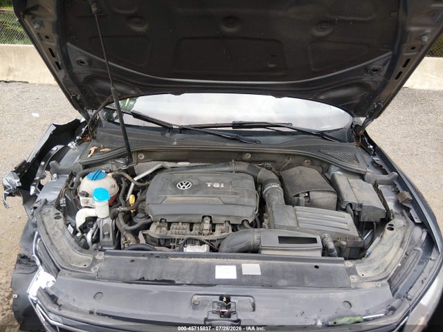 2017 Volkswagen Passat 1.8t Se მანქანა იყიდება აუქციონზე, vin: 1VWBT7A37HC061354, აუქციონის ნომერი: 45715837