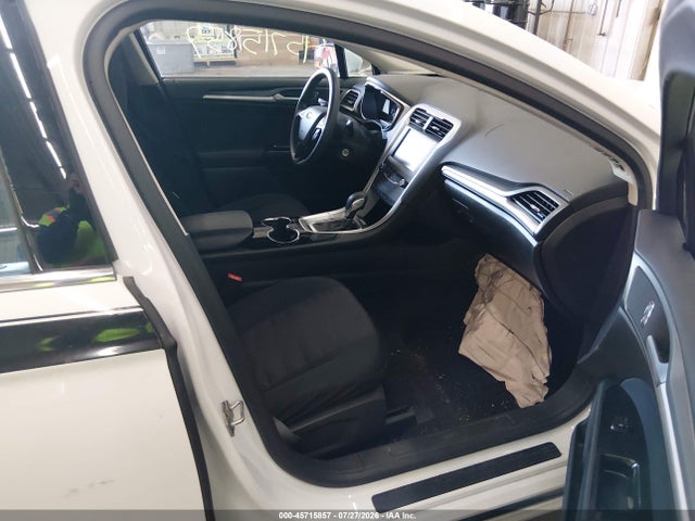 Auction sale of the 2014 Ford Fusion Se, vin: 3FA6P0H73ER177095, lot number: 45715857