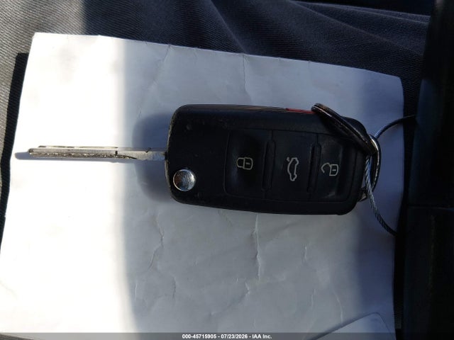 3VWD17AJ6FM305133 Volkswagen Jetta 1.8t Se