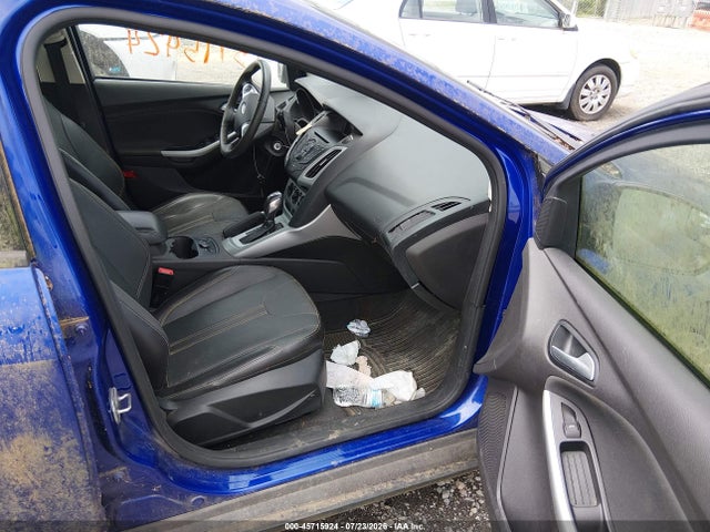 1FADP3K22EL204713 Ford FOCUS SE