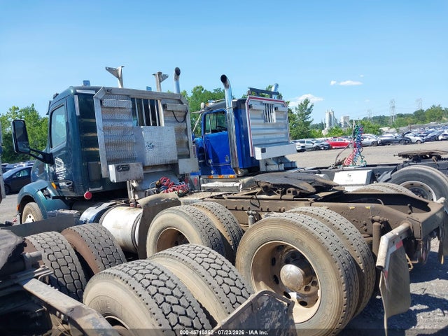 1XPBDP9X8FD284628 Peterbilt 579