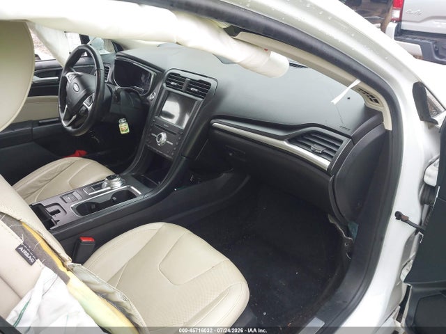 Продажа на аукционе авто 2017 Ford Fusion Hybrid Titanium, vin: 3FA6P0RU4HR222747, номер лота: 45716032