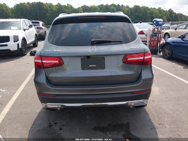 45716090 :رقم المزاد ، WDC0G4KB7HV005514 vin ، 2017 Mercedes-benz Glc 300 4matic مزاد بيع