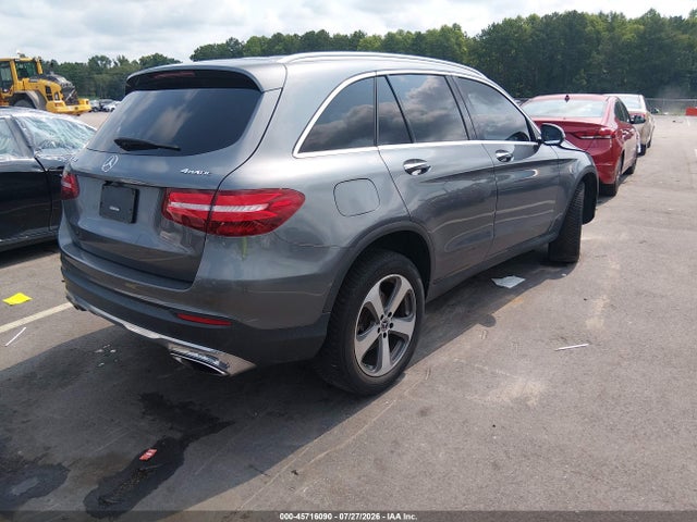 45716090 :رقم المزاد ، WDC0G4KB7HV005514 vin ، 2017 Mercedes-benz Glc 300 4matic مزاد بيع