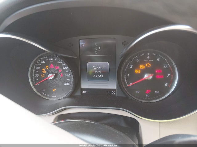 45716090 :رقم المزاد ، WDC0G4KB7HV005514 vin ، 2017 Mercedes-benz Glc 300 4matic مزاد بيع