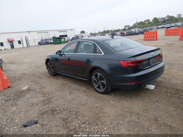Продаж на аукціоні авто 2017 Audi A4 Premium Plus, vin: WAUENAF40HN002284, номер лоту: 45716095