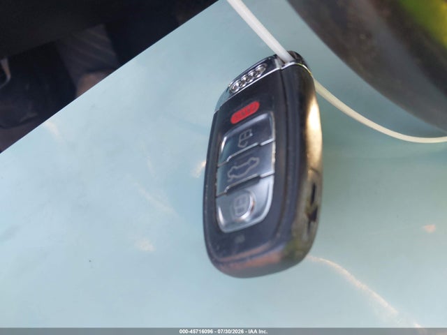 45716096 :رقم المزاد ، WA1LFBFPXBA094570 vin ، 2011 Audi Q5 2.0t Premium مزاد بيع
