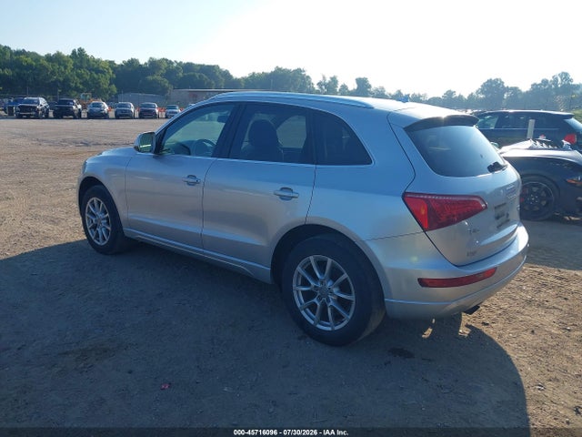45716096 :رقم المزاد ، WA1LFBFPXBA094570 vin ، 2011 Audi Q5 2.0t Premium مزاد بيع
