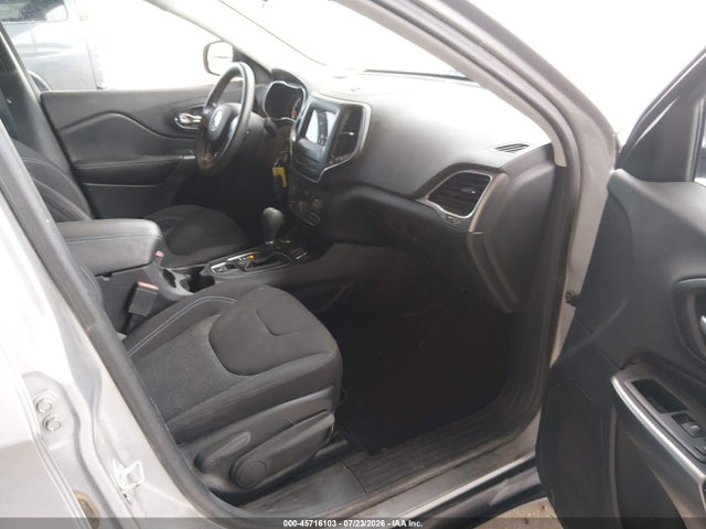 Jeep Cherokee Latitude 4x4 2019 1C4PJMCB9KD440441 Image 5