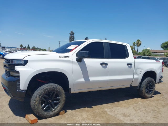3GCPYFED1KG182697 Chevrolet Silverado 1500 Lt Trail Boss
